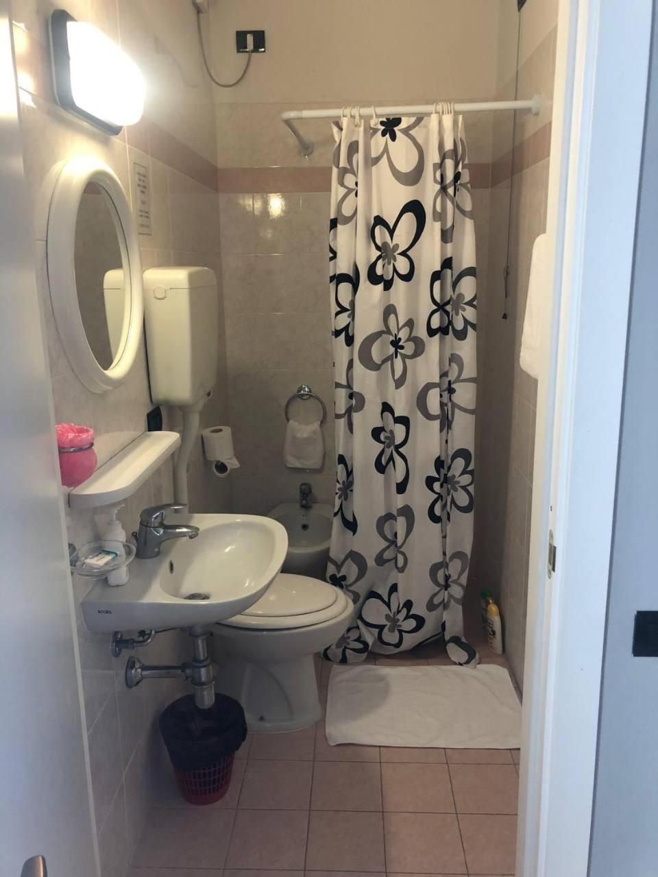 Be Me Hotel Helvetia Tabiano Terme Dış mekan fotoğraf