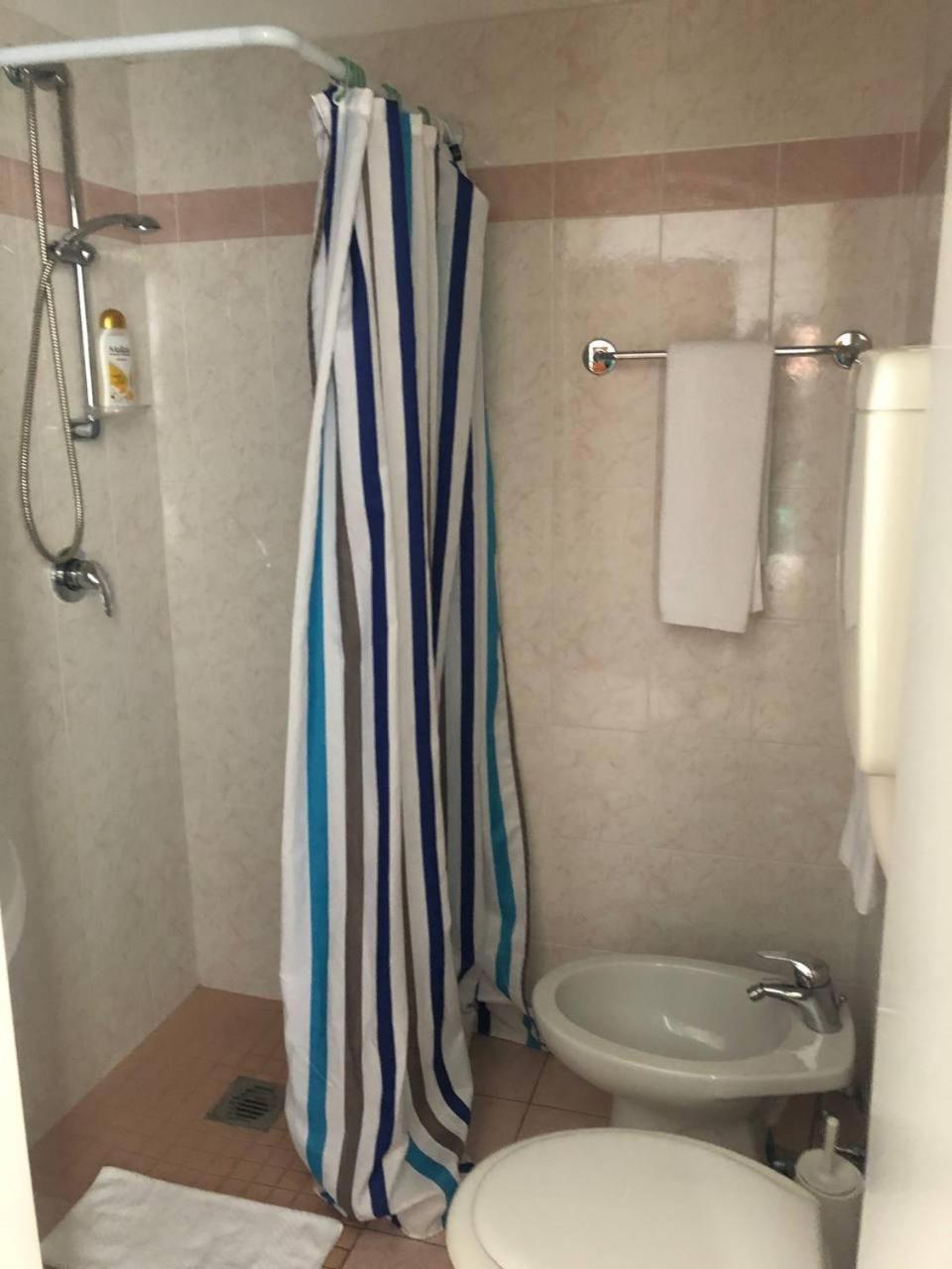 Be Me Hotel Helvetia Tabiano Terme Dış mekan fotoğraf
